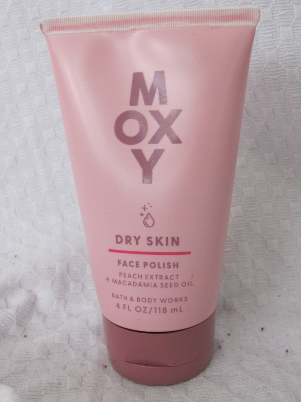 Bath & Body Works Moxy Face Polish